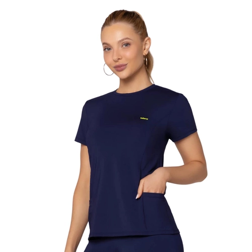 CAMISETA COM RECORTE LATERAL E BOLSO - FITNESS