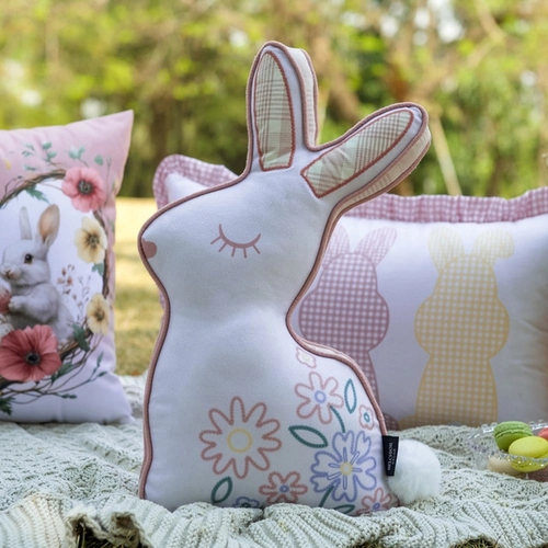 ALMOFADA PASCOA FORMATO COELHO