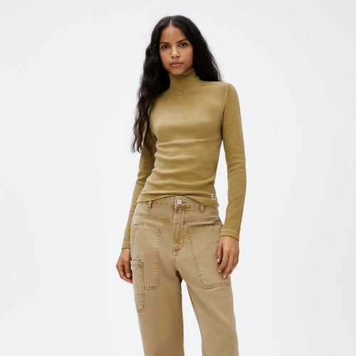 BLUSA FEMININA MANGA LONGA GOLA ALTA EM RIBANA 4H50