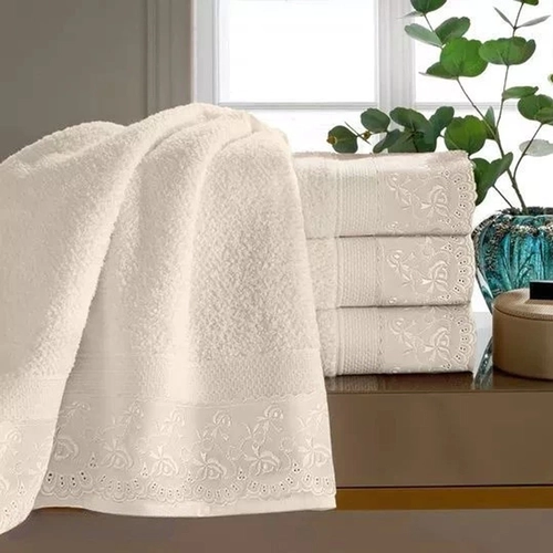 TOALHA MELODY COM RENDA NAIRA