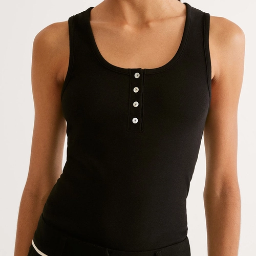 REGATA FEMININA CANELADA COM BOTOES