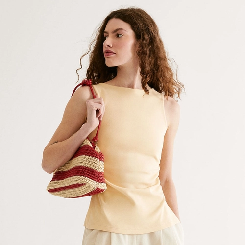 REGATA FEMININA ACINTURADA COM FRANZIDO