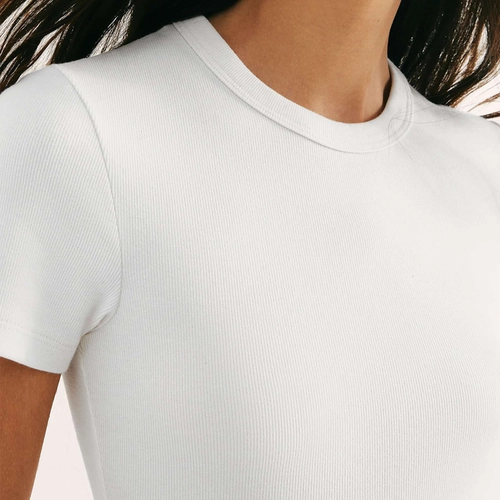 BLUSA FEMININA MANGA CURTA SLIM EM RIBANA 4H31